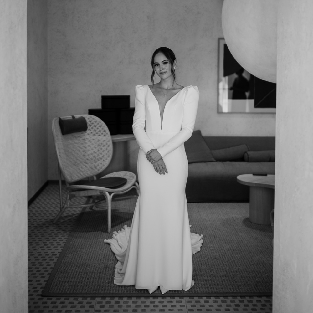 Paloma Blanca Wedding Dress Size 6